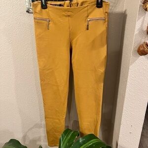 Muy Muy yellow pants